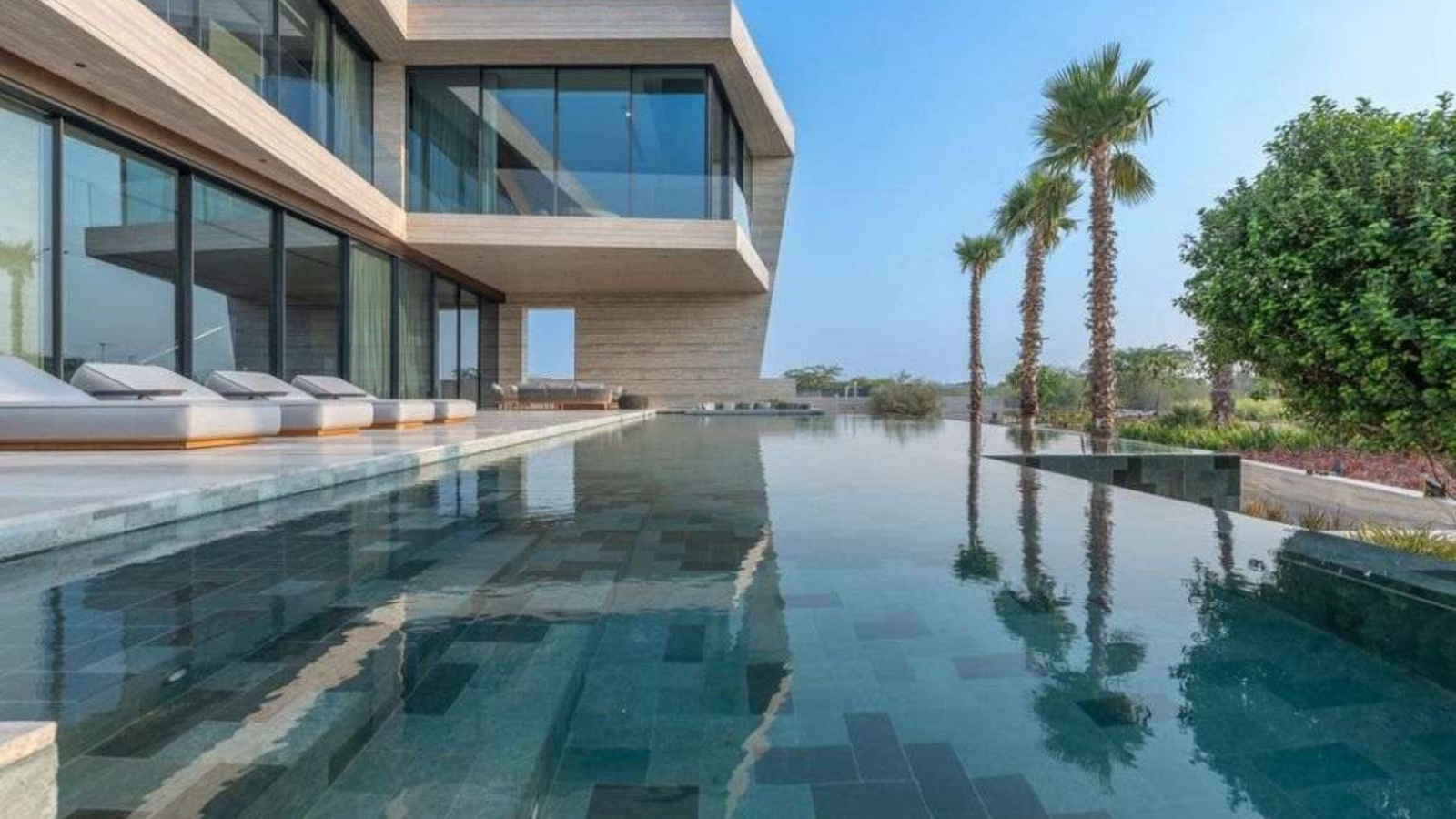 Emerald Hills preview