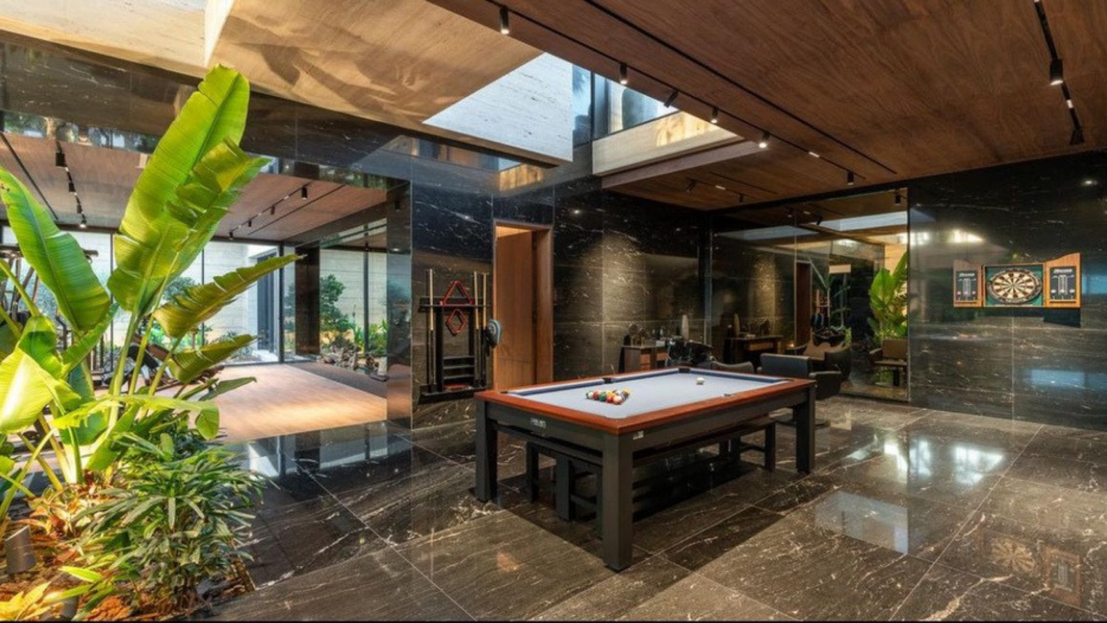 Emerald Hills gallery 3