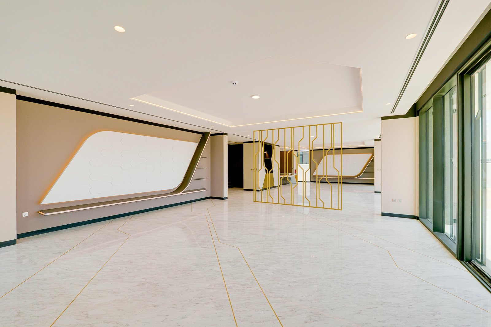 Majestic Vistas preview